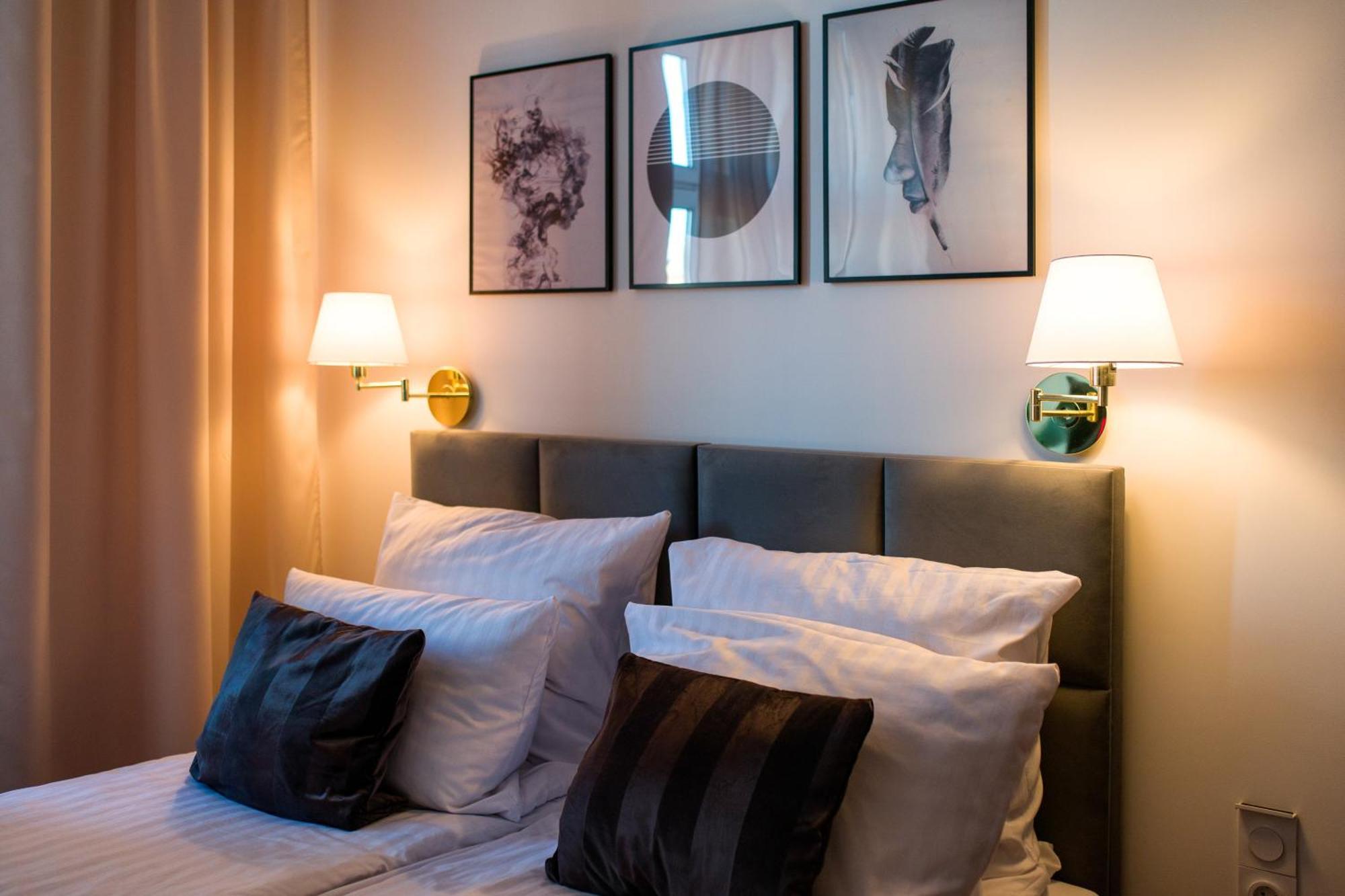Discover Krakow Apartments - Lubomirskiego St - Classic & Modern - Near Main Station, Netflix And Ac Ngoại thất bức ảnh