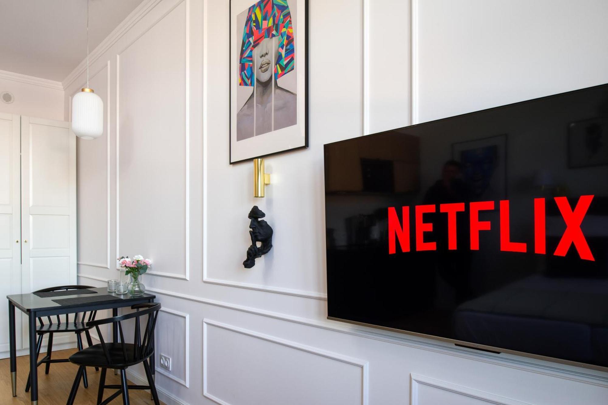 Discover Krakow Apartments - Lubomirskiego St - Classic & Modern - Near Main Station, Netflix And Ac Ngoại thất bức ảnh