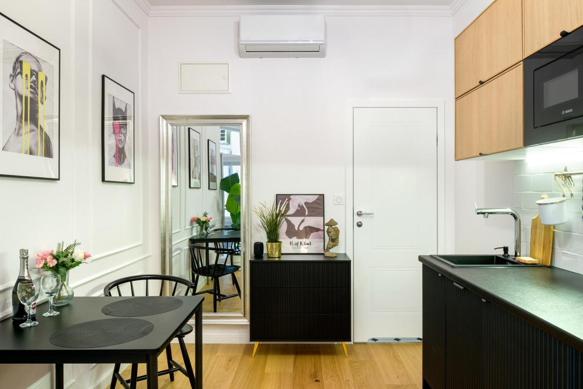 Discover Krakow Apartments - Lubomirskiego St - Classic & Modern - Near Main Station, Netflix And Ac Ngoại thất bức ảnh