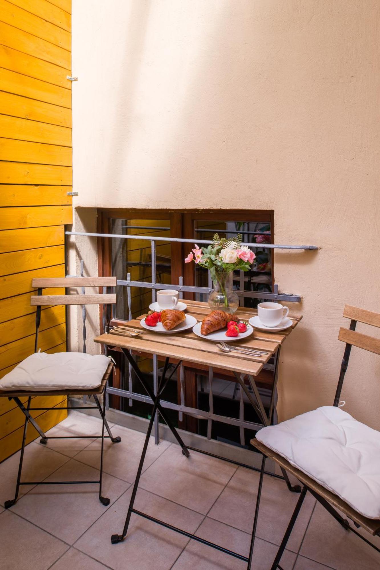 Discover Krakow Apartments - Lubomirskiego St - Classic & Modern - Near Main Station, Netflix And Ac Ngoại thất bức ảnh