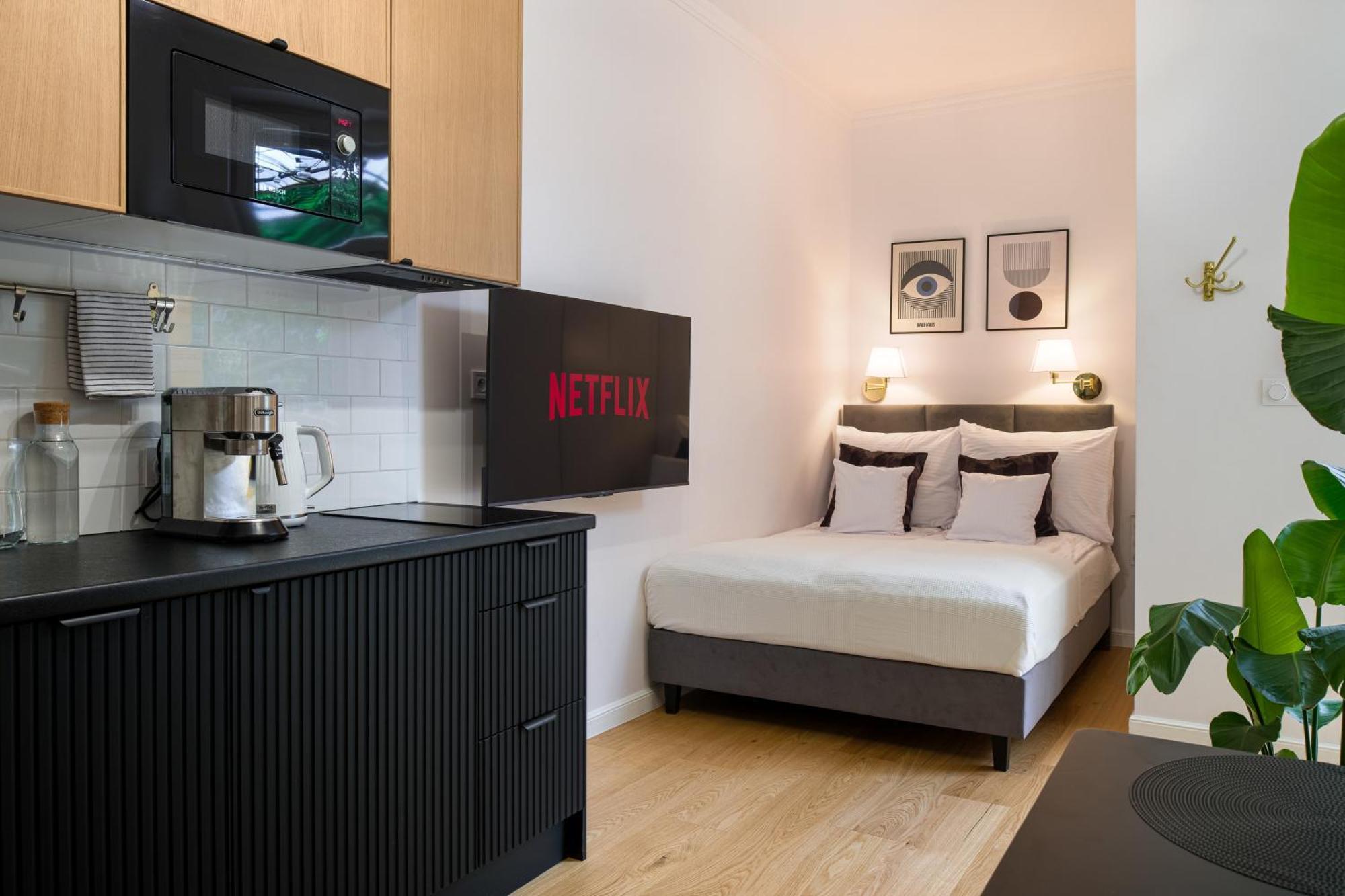 Discover Krakow Apartments - Lubomirskiego St - Classic & Modern - Near Main Station, Netflix And Ac Ngoại thất bức ảnh